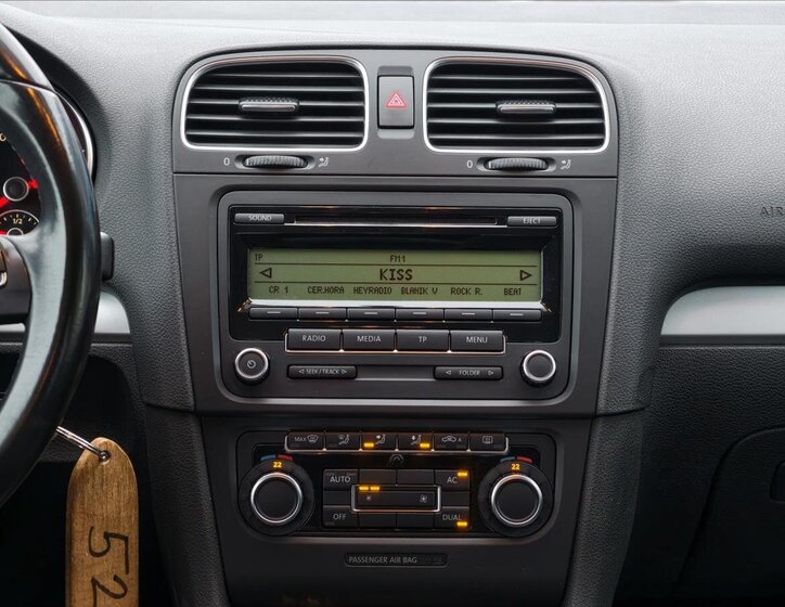 Volkswagen Golf Hatchback 1,6 l 77 kw