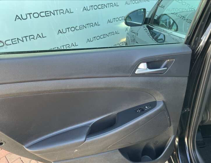 Hyundai Tucson SUV / Terénní 2,0 l 136 kw