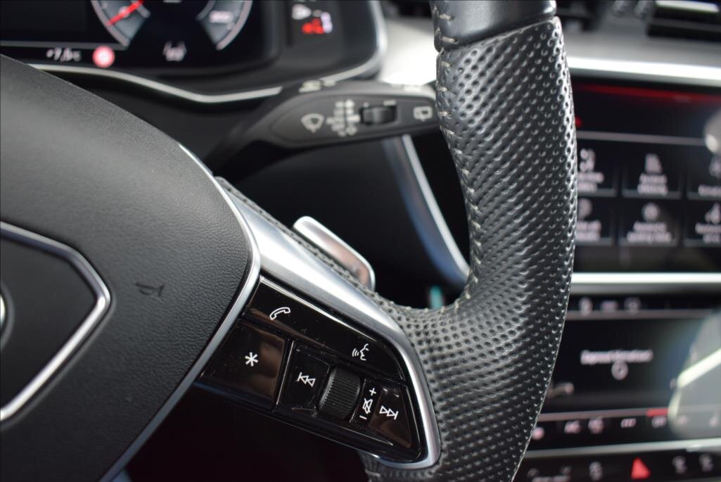 Audi A6 Kombi 3,0 l 210 kw