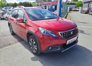 Peugeot 2008 MPV 1,2 l 81 kw