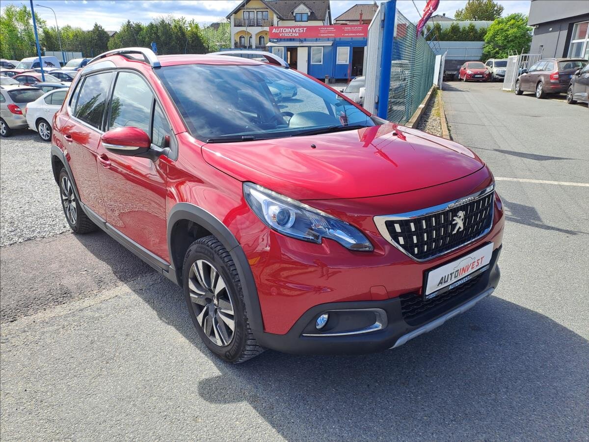 Peugeot 2008 MPV 1,2 l 81 kw