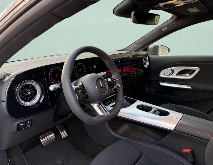 Mercedes-Benz CLA Kombi 0,0 260 kw