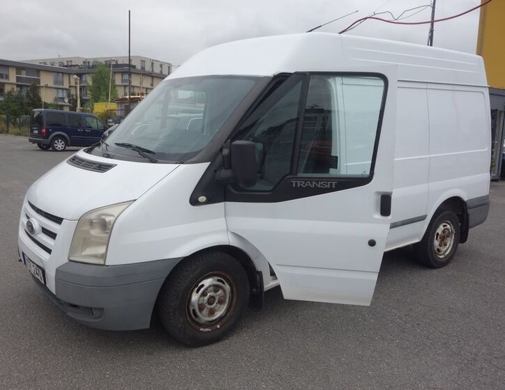 Ford Transit 13