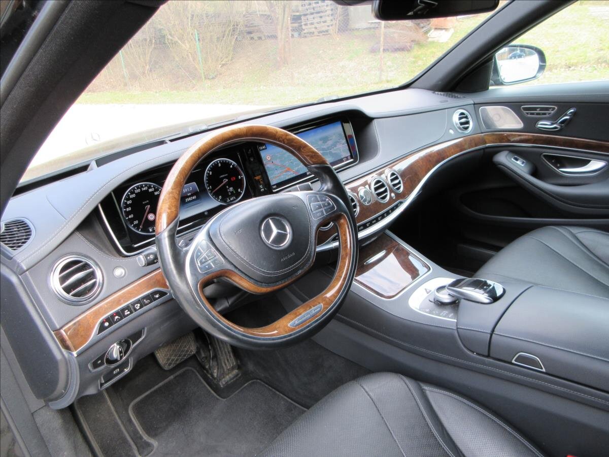 Mercedes-Benz Třídy S Sedan / Limuzína 3,0 l 190 kw