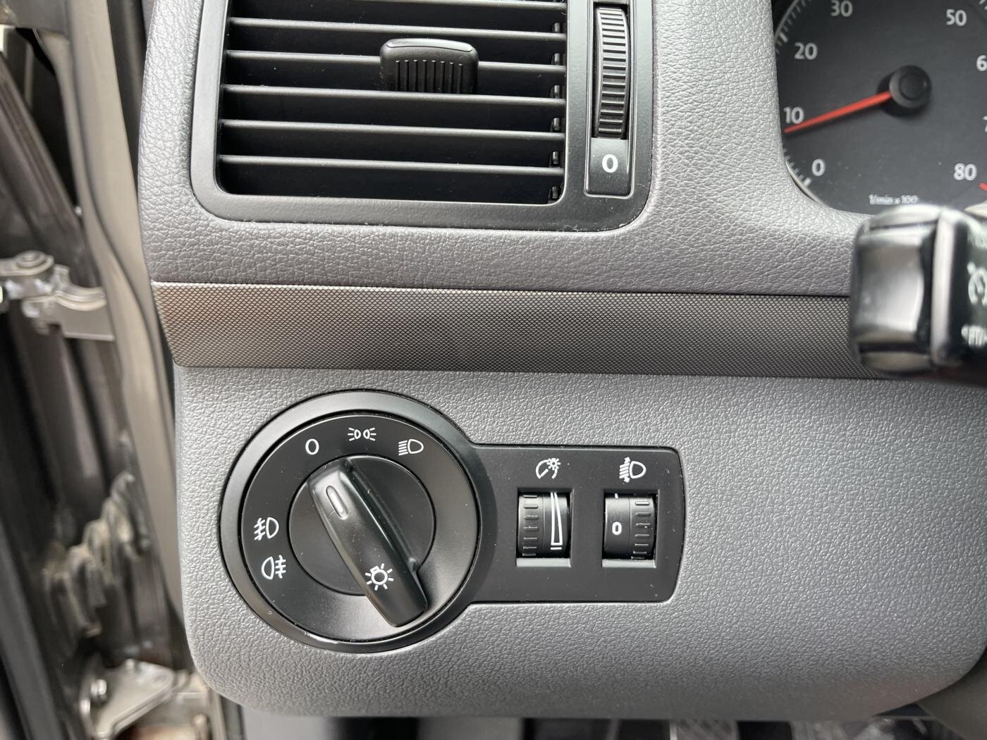 Volkswagen Touran MPV 2,0 l 80 kw