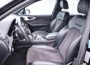 Audi Q7 13