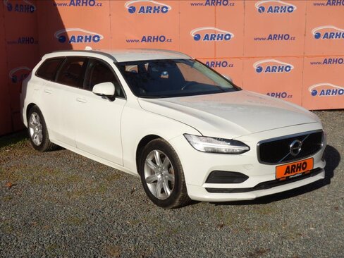 Volvo V90 Kombi 2,0 l 140 kw