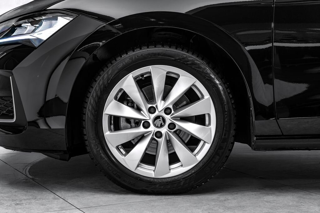 Škoda Superb Sedan / Limuzína 2,0 l 110 kw