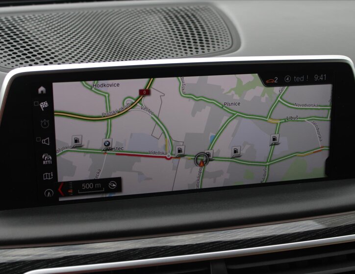 BMW Řada 7 Sedan / Limuzína 3,0 l 195 kw