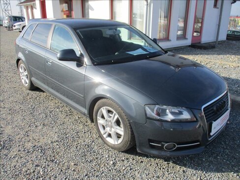 Audi A3 Hatchback 1,6 l 77 kw