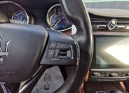 Maserati Quattroporte Sedan / Limuzína 3,0 l 202 kw