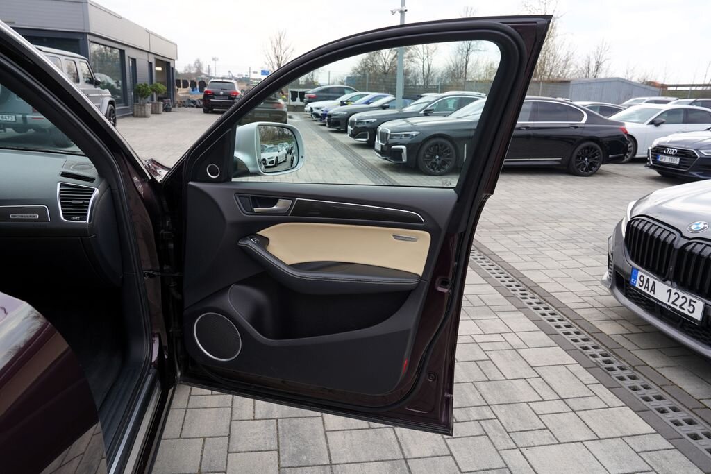 Audi SQ5 SUV / Terénní 3,0 l 230 kw