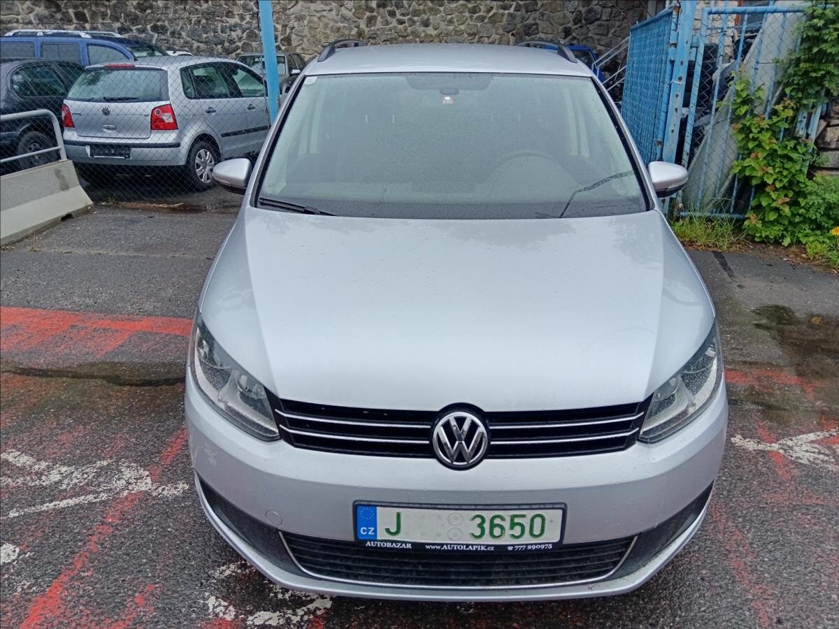 Volkswagen Touran Kombi 1,5 l 77 kw