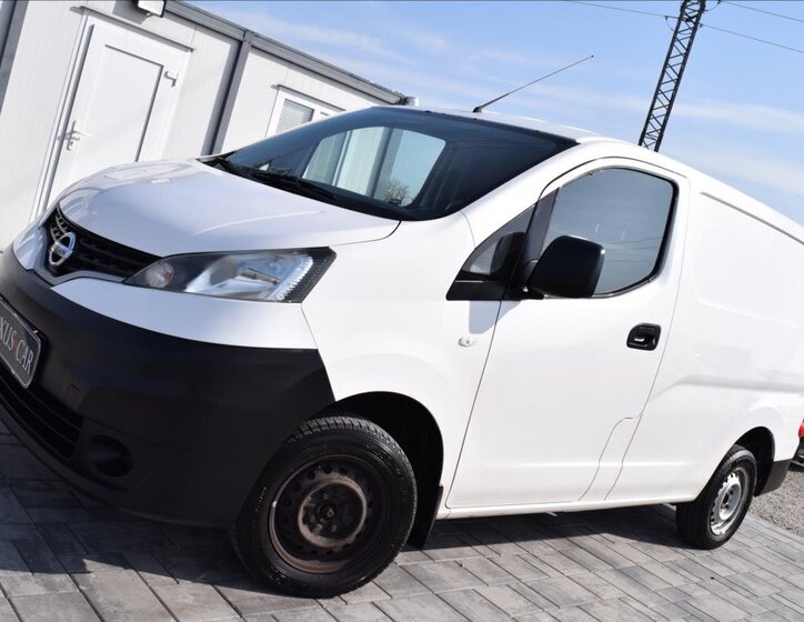 Nissan NV200 MPV 1,6 l 81 kw