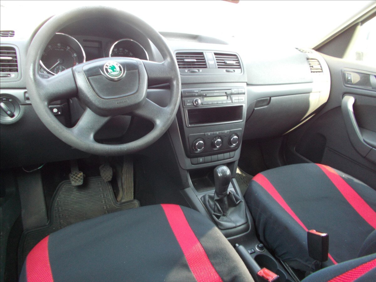 Škoda Yeti SUV / Terénní 1,2 l 77 kw