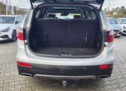 Hyundai Grand Santa Fe 11