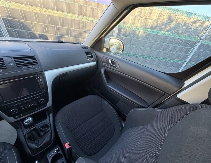 Škoda Yeti SUV / Terénní 1,4 l 90 kw