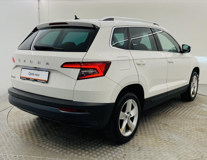 Škoda Karoq SUV / Terénní 1,5 l 110 kw