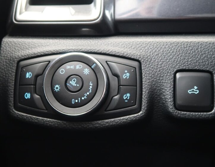 Ford Ranger SUV 2,0 l 156 kw