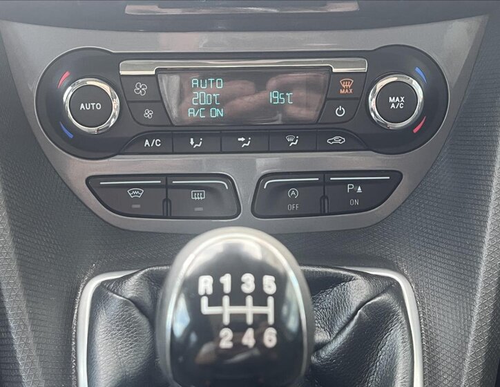 Ford Tourneo Connect MPV 1,5 l 88 kw