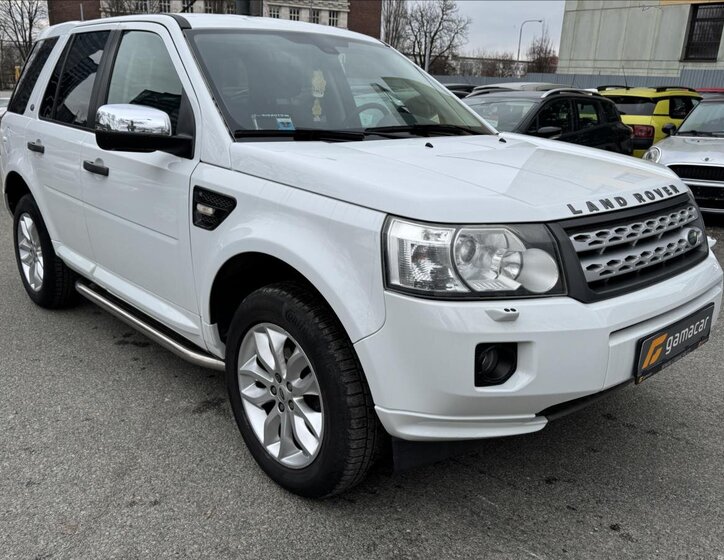 Land Rover Freelander SUV 2,2 l 140 kw