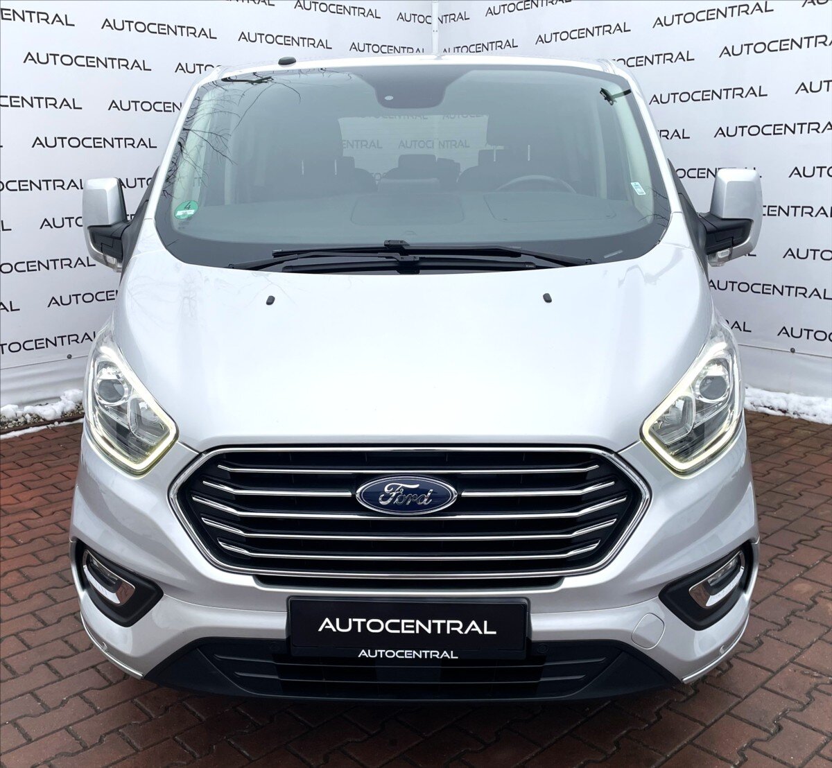 Ford Tourneo Custom MPV 2,0 l 96 kw