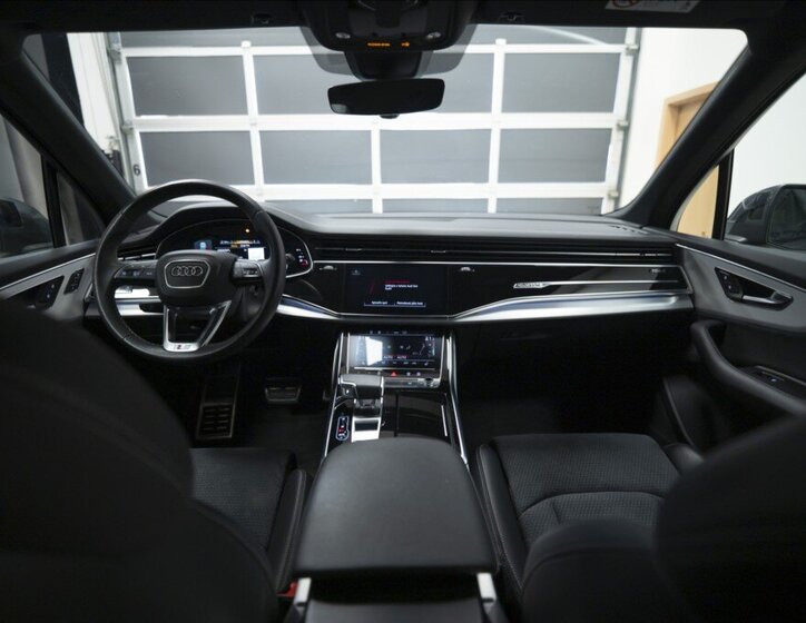Audi Q7 SUV / Terénní 3,0 l 210 kw