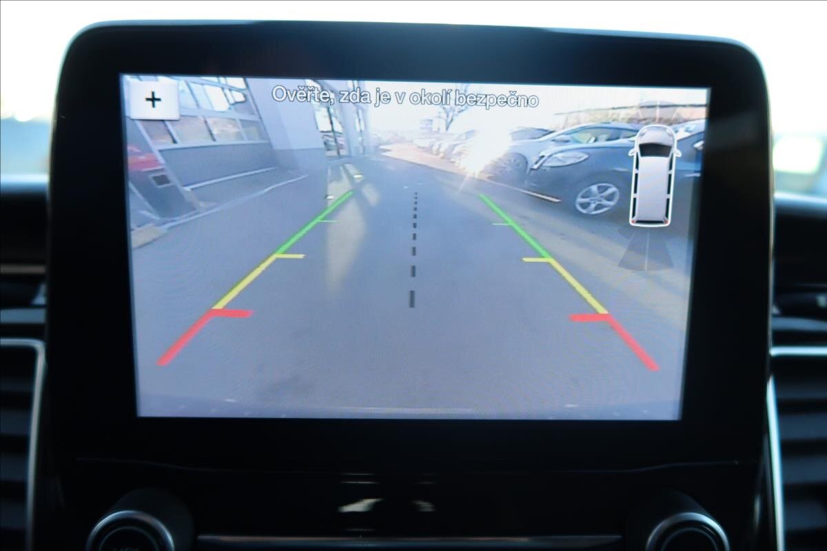 Ford Tourneo Custom MPV 2,0 l 96 kw