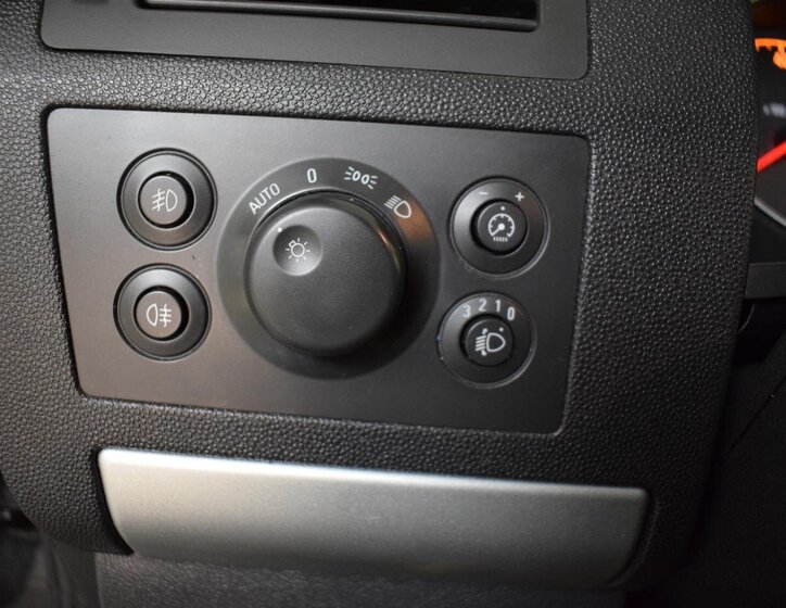 Opel Zafira MPV 1,6 l 85 kw