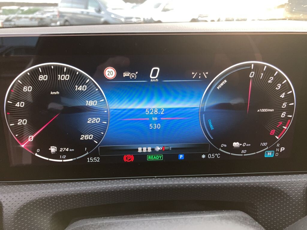 Mercedes-Benz CLA Kombi 1,3 l 120 kw