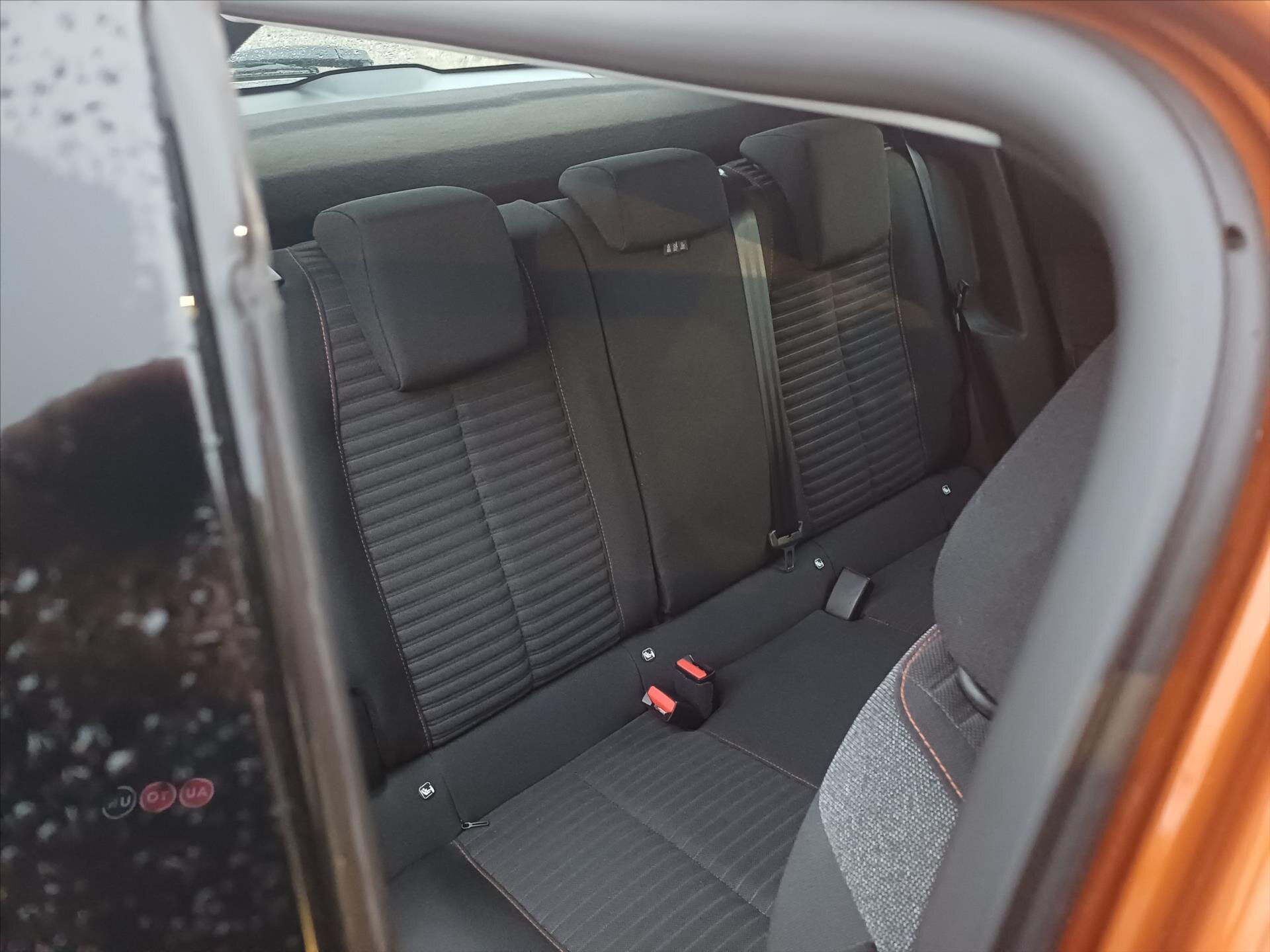 Peugeot 2008 Hatchback 1,5 l 81 kw