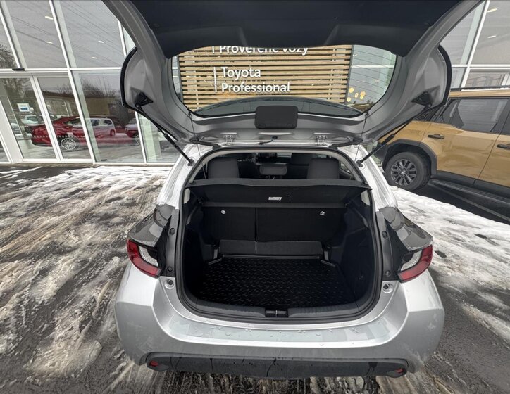 Toyota Yaris Hatchback 1,5 l 68 kw