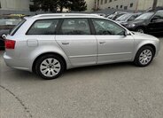 Audi A4 Kombi 2,0 l 103 kw