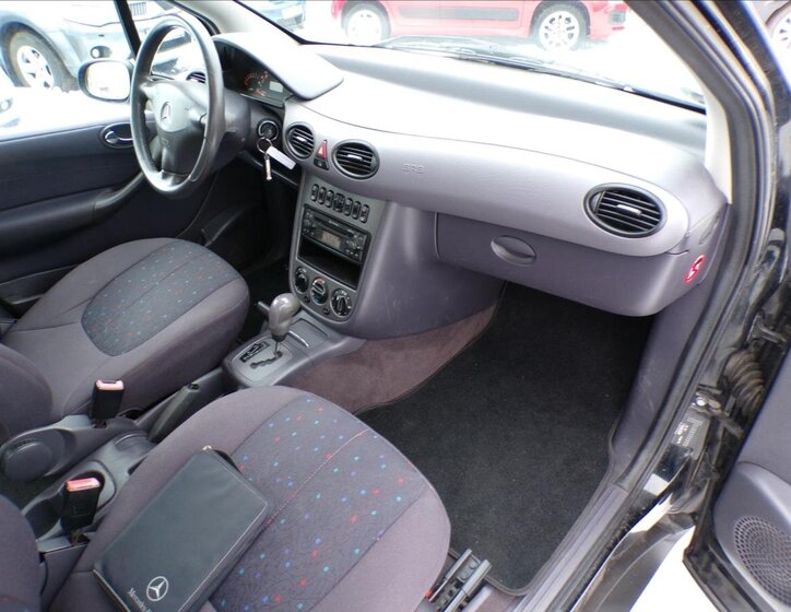 Mercedes-Benz Třídy A Kombi 1,6 l 60 kw