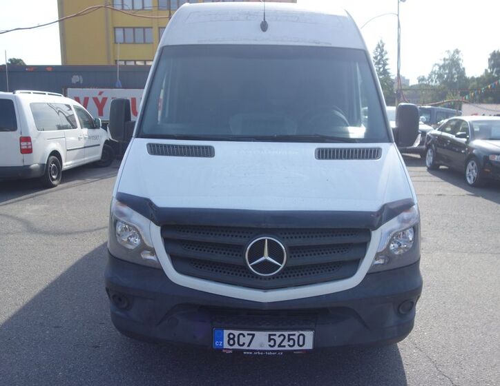 Mercedes-Benz Sprinter 6