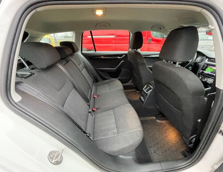 Škoda Octavia 21