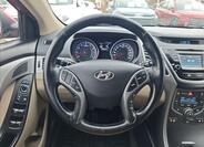 Hyundai Elantra 17