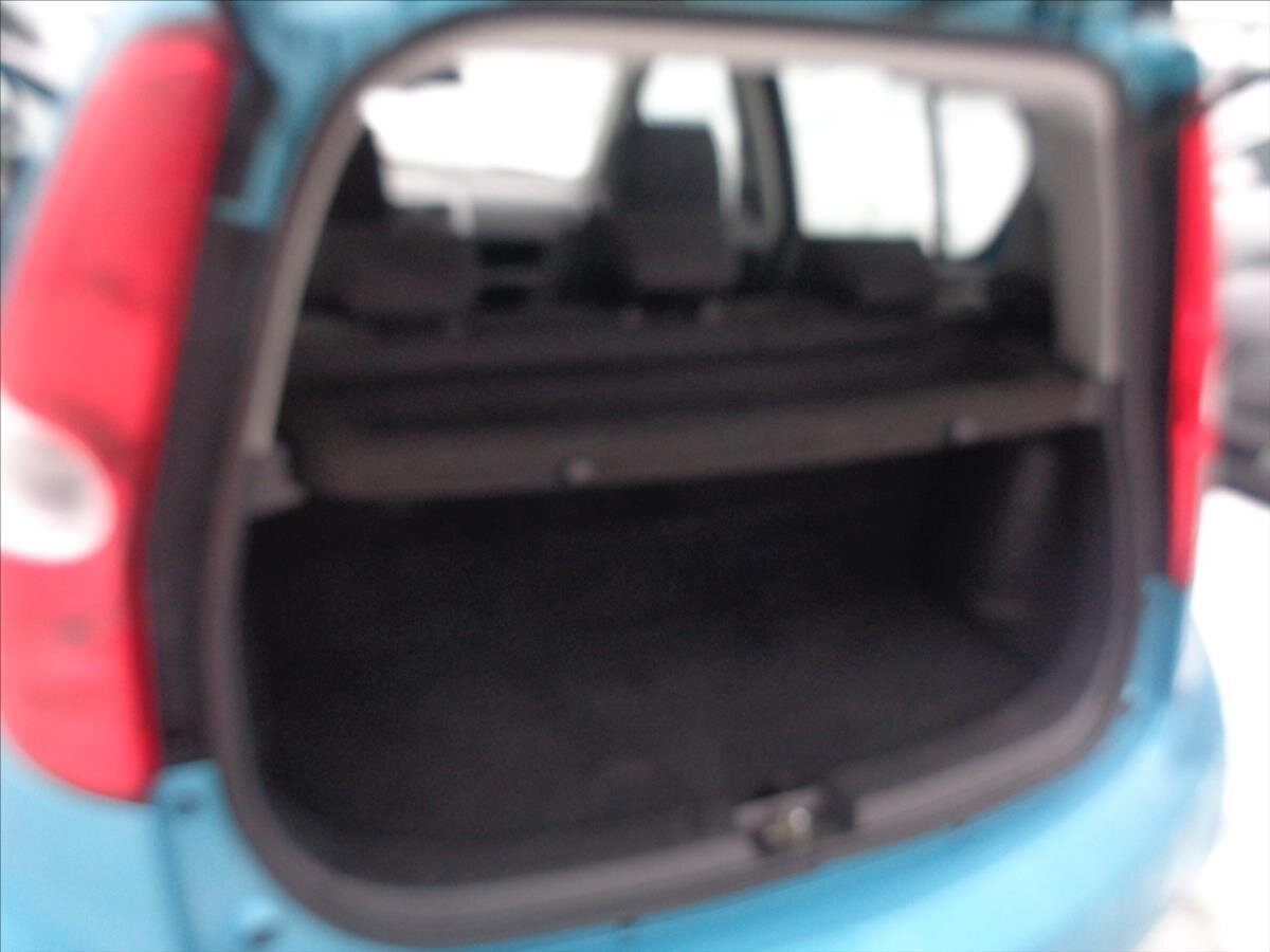 Suzuki Splash Hatchback 1,2 l 63 kw