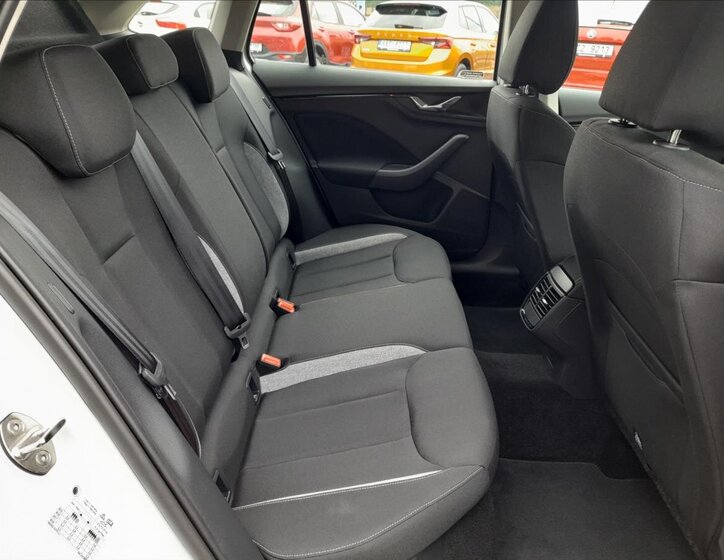 Škoda Scala Hatchback 999,0 85 kw