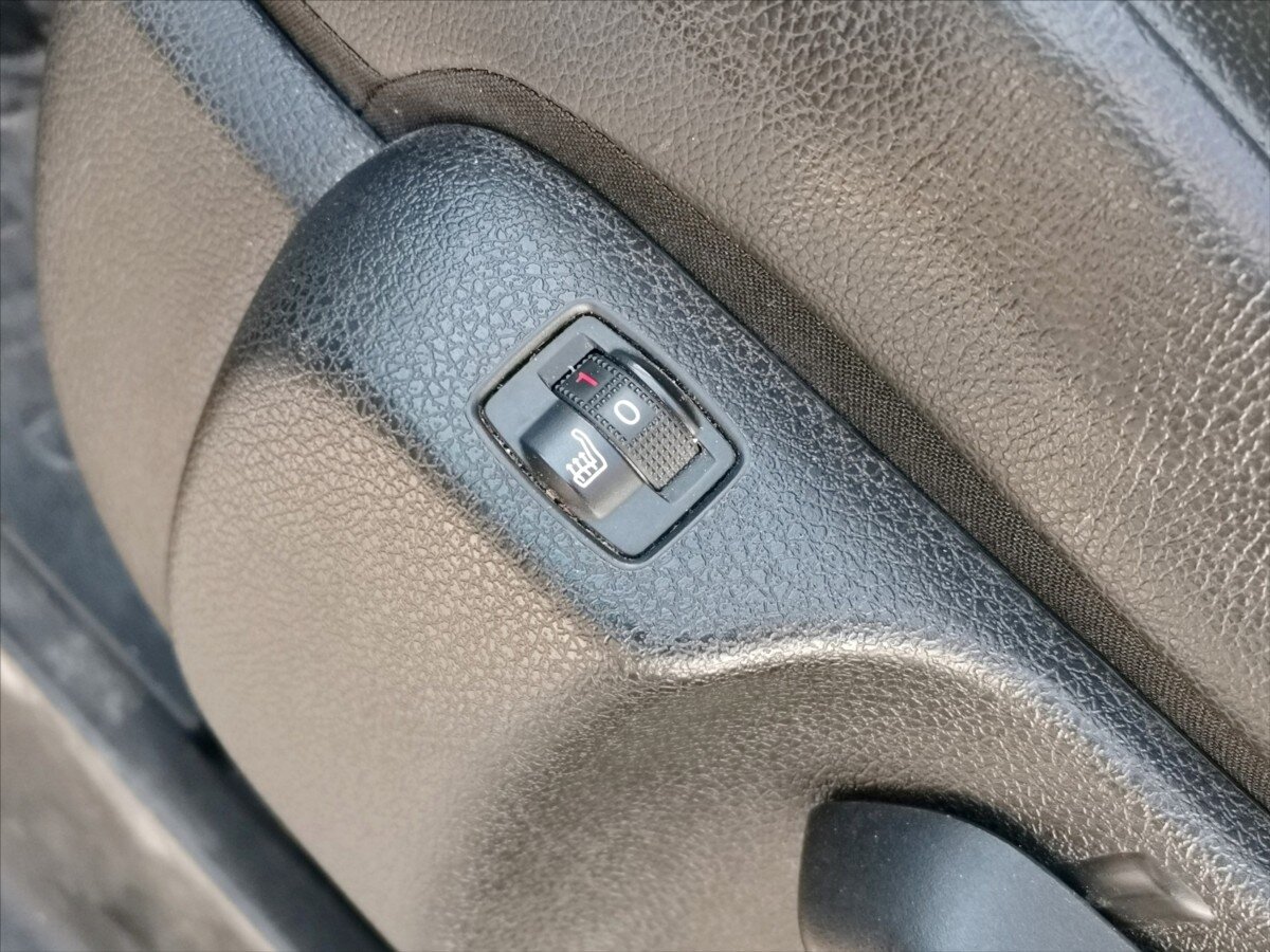 Opel Vivaro Ostatní 2,0 l 110 kw