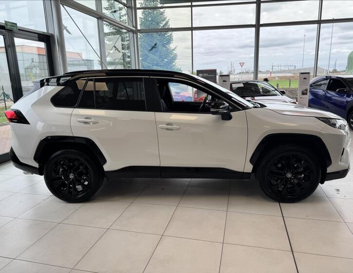 Toyota RAV4 4