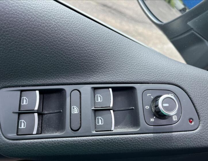 Volkswagen Tiguan 29