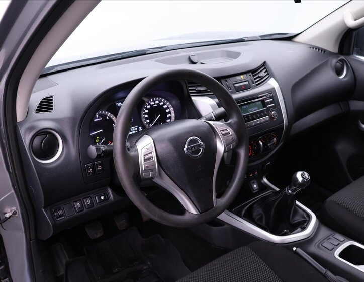 Nissan Navara Pick-up 2,3 l 120 kw