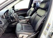 Mercedes-Benz Třídy M SUV 3,0 l 165 kw