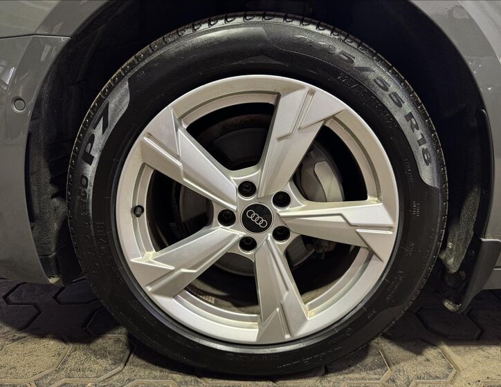 Audi A6 Kombi 2,0 l 150 kw