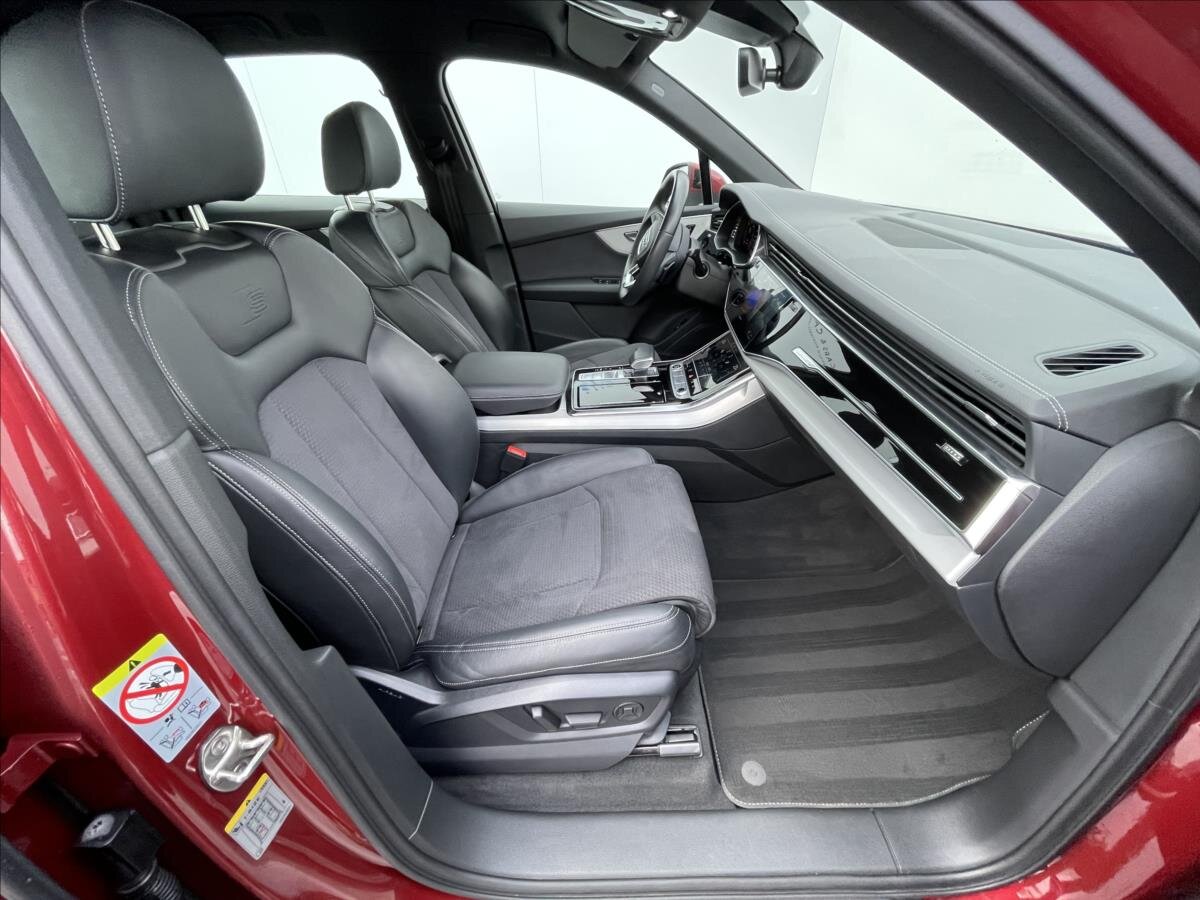 Audi Q7 SUV / Terénní 3,0 l 210 kw