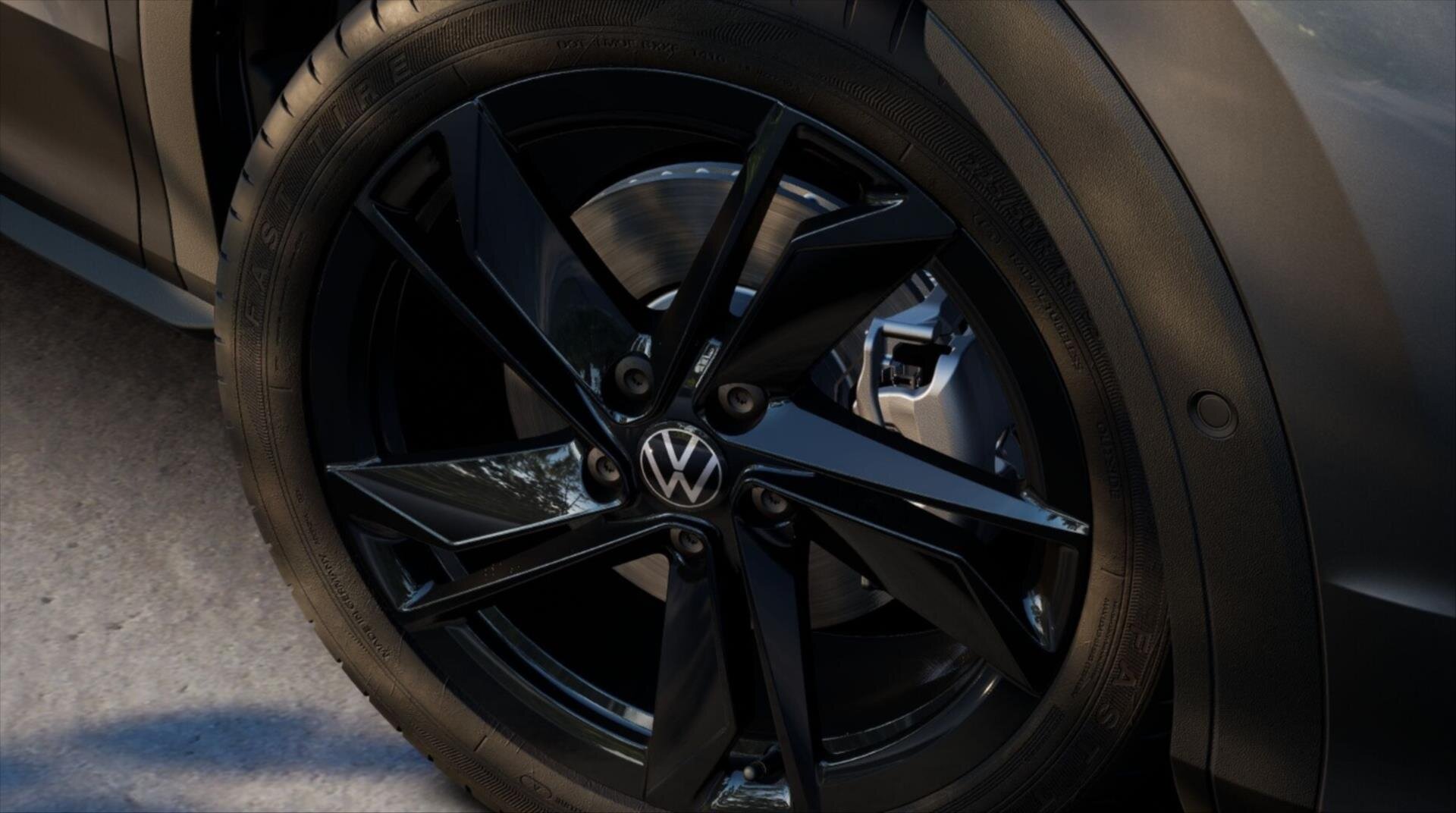 Volkswagen T-Roc SUV / Terénní 1,5 l 110 kw