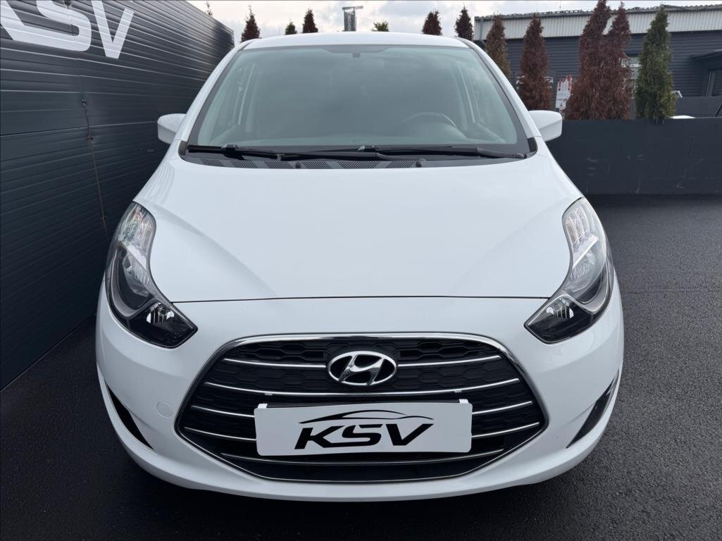 Hyundai ix20 MPV 1,4 l 66 kw
