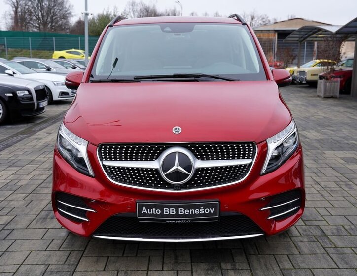 Mercedes-Benz Třídy V 1