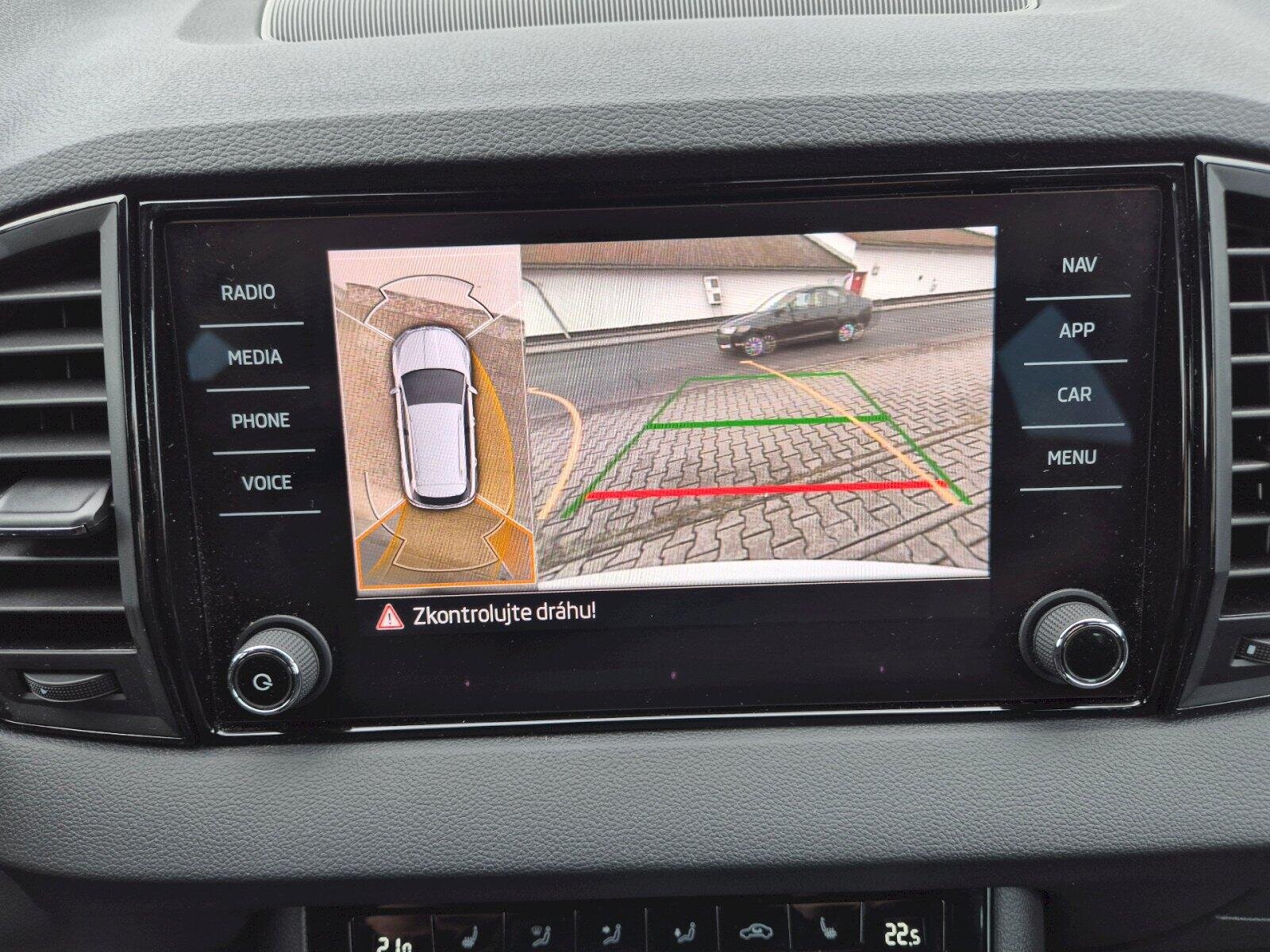 Škoda Karoq SUV / Terénní 1,5 l 110 kw